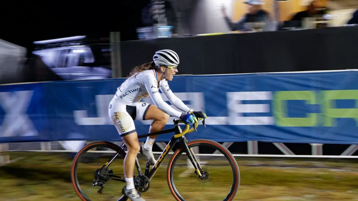 Caroline Mani raced back tot he podium on her Fuji Jari. 2021 Jingle Cross Day 1 Elite Women. © D. Mable / Cyclocross Magazine