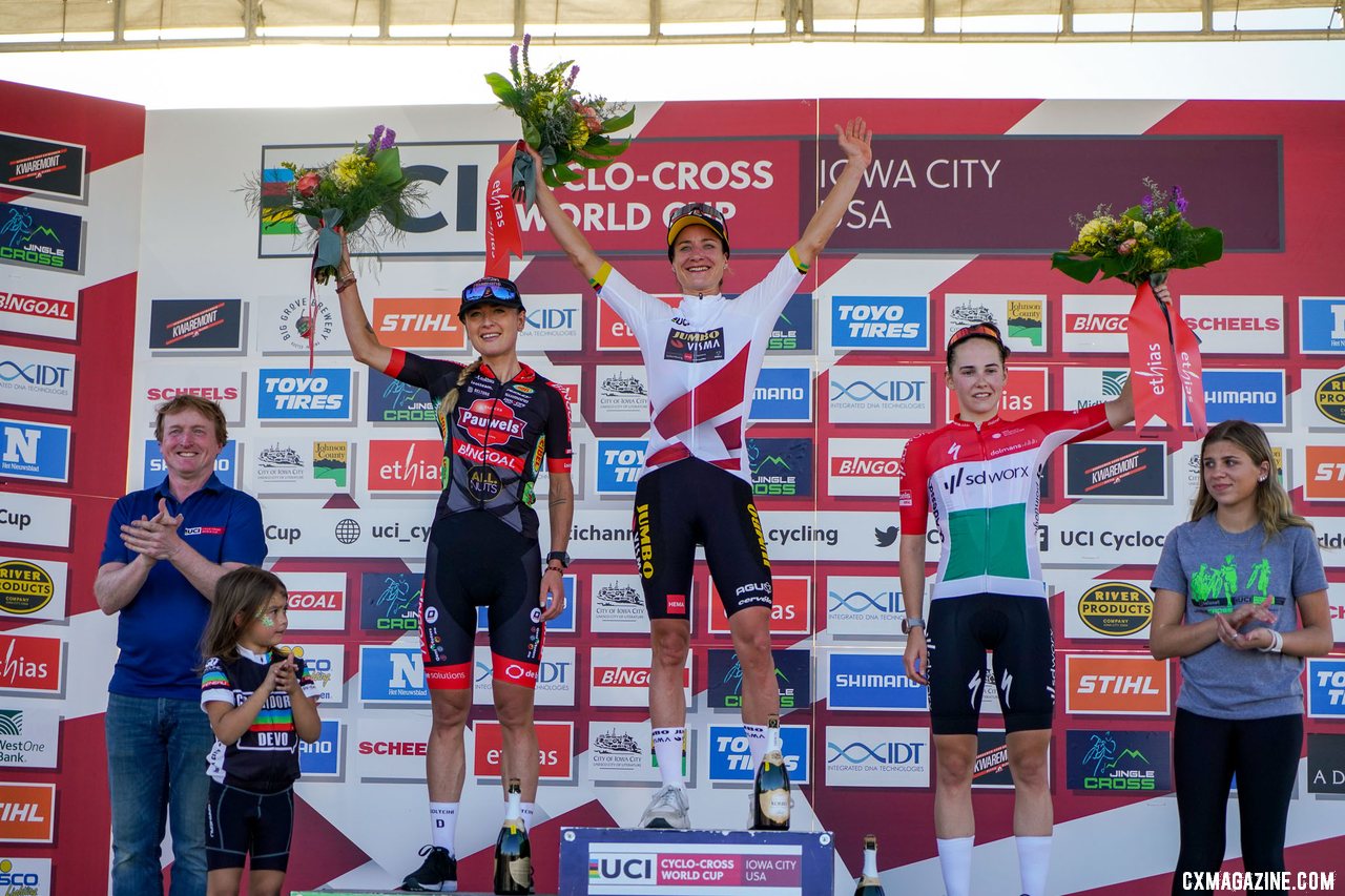 Denise Betsema, Marianne Vos and Blanka Kata Vas. 2021 Iowa City Cyclocross World Cup, Elite Women. © Cyclocross Magazine