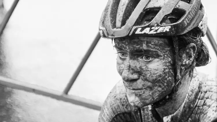 Marianne Vos wonders what could have been without her last lap mistake. 2021 UCI Cyclocross World Cup Fayetteville, Elite Women. © D. Mable / Cyclocross Magazine