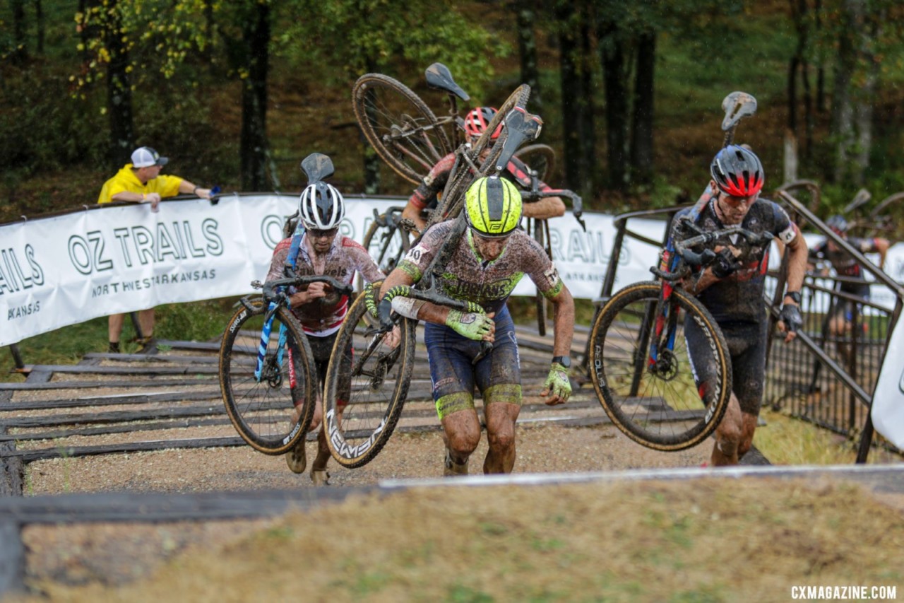 Hermans only briefly had company in Fayetteville. 2021 UCI Cyclocross World Cup Fayetteville, Elite Men. © D. Mable / Cyclocross Magazine