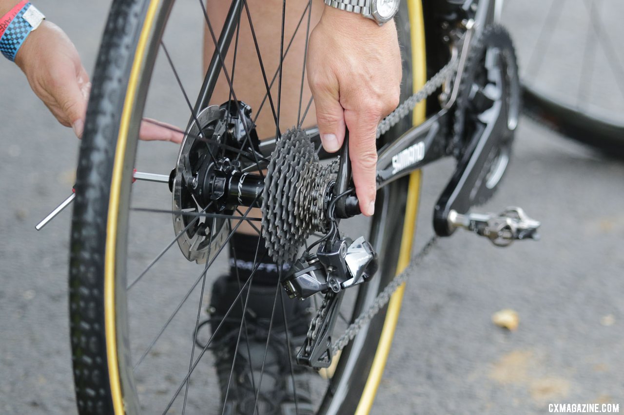 Shimano direct-mount hangers are somewhat uncommon, but offer a simpler mounting system. Marianne Vos' World Cup Waterloo-winning prototype Cervelo R5CX cyclocross bike. © D. Mable / Cyclocross Magazine