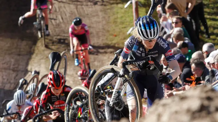 Puck Pieterse led lap one. Elite Women. 2021 Zonhoven UCI Cyclocross World Cup. © Cyclocross Magazine