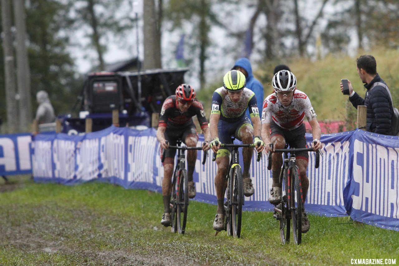 Iserbyt, Hermans and Vanthourenhout. 2021 Cyclocross World Cup Overijse, Elite Men, October 31. © B. Hazen / Cyclocross Magazine