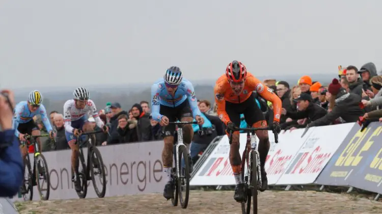 Ryan Kamp wins the 2021 UEC Continental Cyclocross Championships. © B. Hazen / Cyclocross Magazine