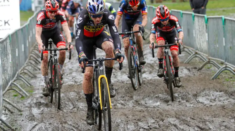 Elite Men at the start. 2021 X2O Trofee Azencross Loehout Elite Men. © B. Hazen / Cyclocross Magazine