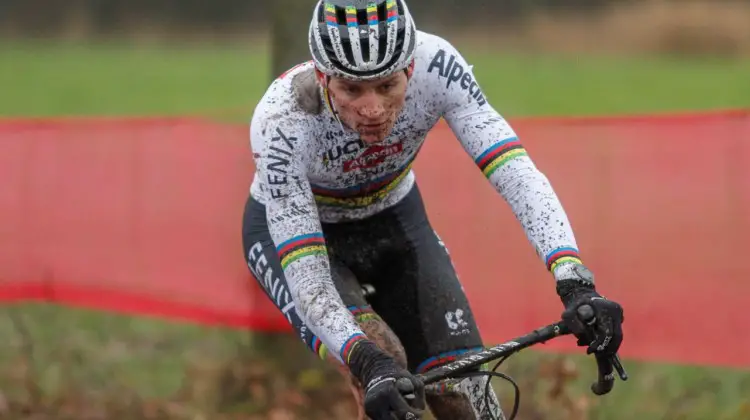 Mathieu van der Poel returned to resume his rivalry with Wout van Aert. 2021 Zolder UCI Cyclocross World Cup, Elite Men. © B. Hazen / Cyclocross Magazine