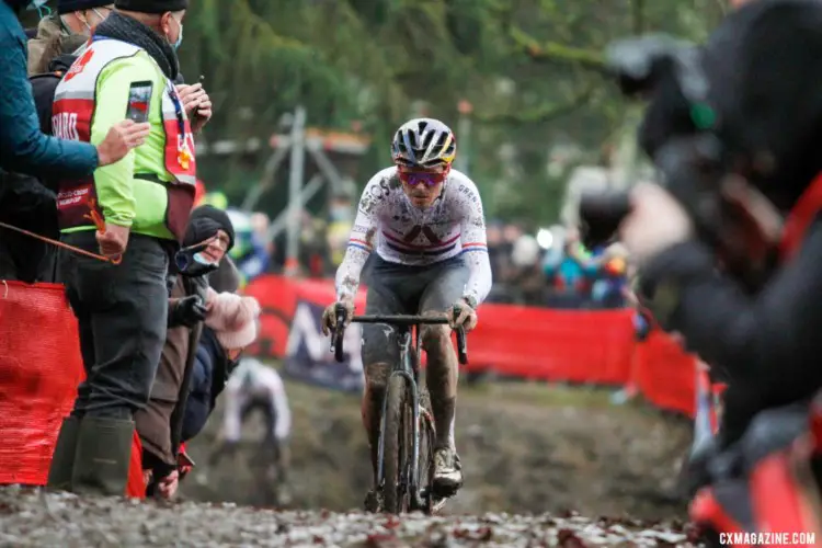 Picock kept his World Cup podium streak alive. 2021 Namur UCI Cyclocross World Cup, Elite Men. © B. Hazen / Cyclocross Magazine