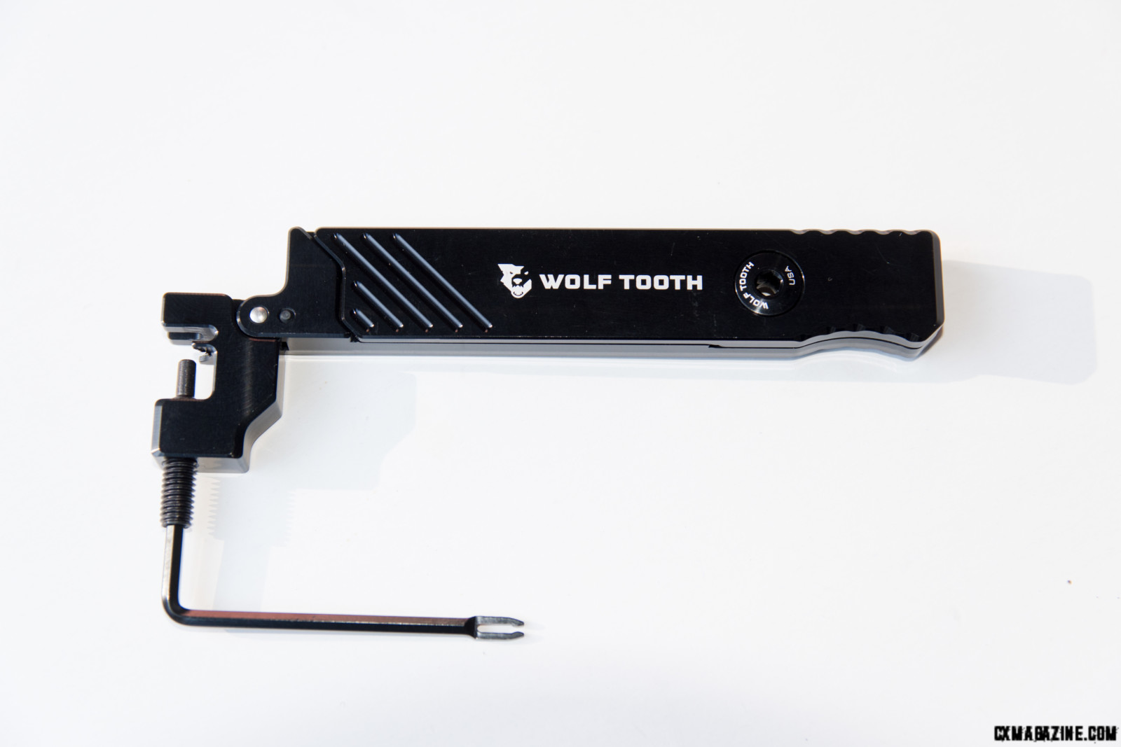 wolfTooth Components 8-Bit Chaintool and Utility Knife allen key has a plug insertion tool