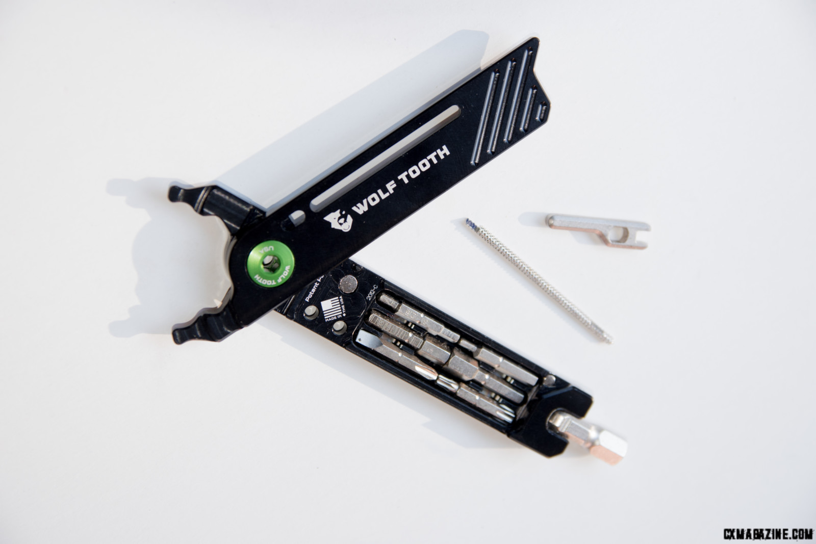 WolfTooth Components 8-Bit Pack Pliers has 8 Bits that together perform 17 functions