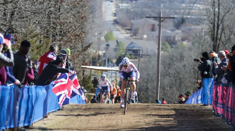 Zoe Backstedt attacked the first climb and dominated the Junior Women's race. 2022 Cyclocross World Championships, Fayetteville, Arkansas USA. © D. Mable / Cyclocross Magazine