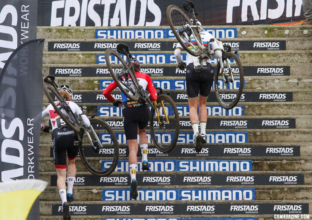 2022 Hoogerheide UCI Cyclocross World Cup Photo Gallery: Elite Women
