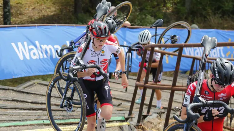 Stairs didn't slow down Fem van Empel from first place. Elite Women, 2022 Fayetteville Oz Cross UCI Cyclocross World Cup. © D. Mable / Cyclocross Magazine