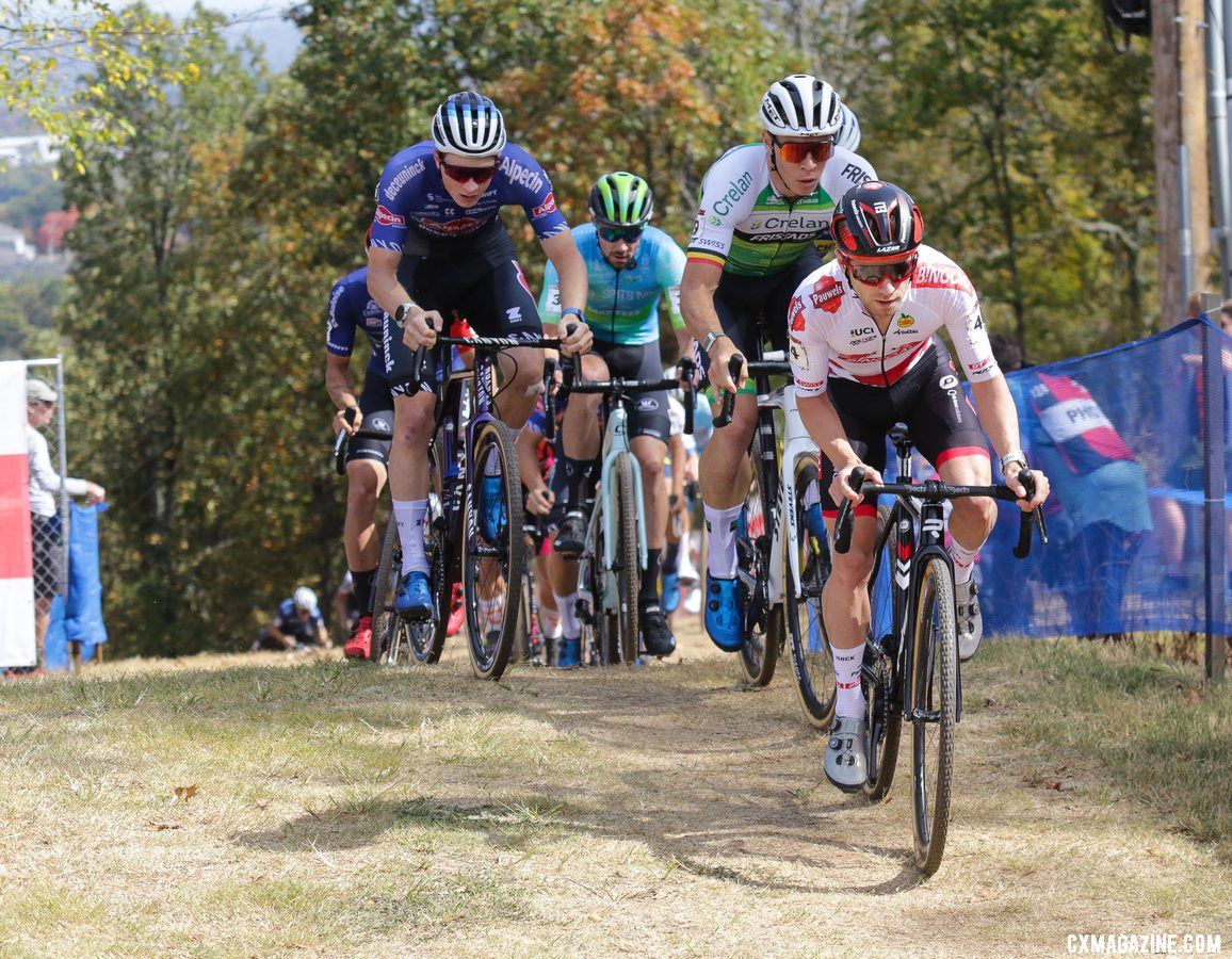 Iserbyt was the aggressor at the 2022 Fayetteville Oz Cross World Cup