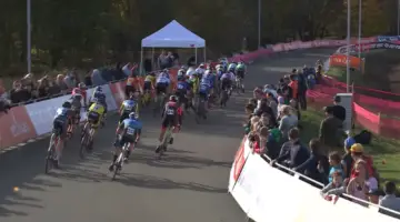 Off to the races - 2022 UCI Cyclocross World Cup in Tabor, Elite Men photo: video highlights