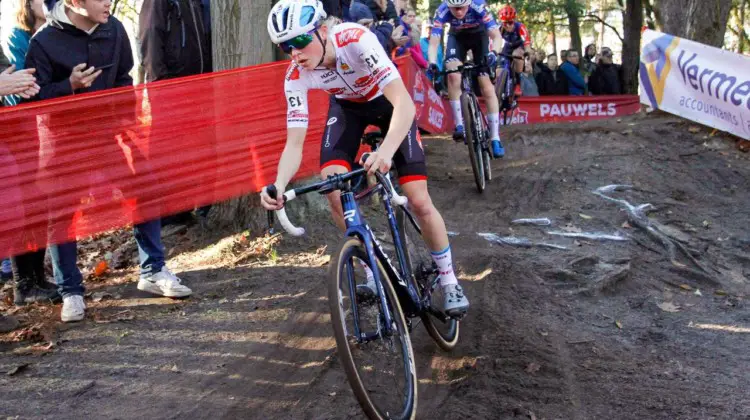 2022 Beekse Bergen UCI Cyclocross Cup Elite Women. © B. Hazen / Cyclocross Magazine