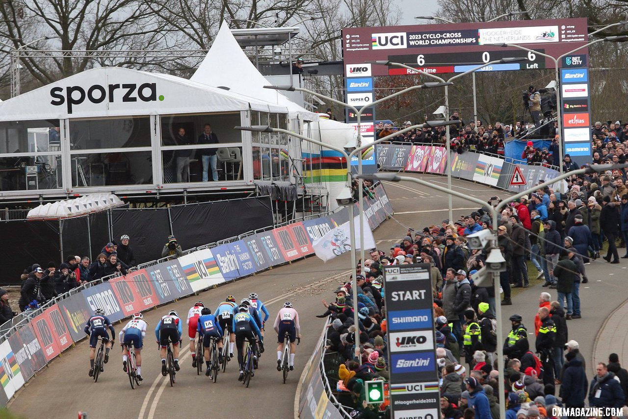 Team Relay, 2023 UCI Cyclocross World Championships, Hoogerheide. © B. Hazen / Cyclocross Magazine