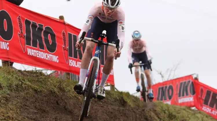 Puck Pieterse and Fem van Empel were locked in battle into Lap Four. Elite Women. 2023 UCI Cyclocross World Championships, Hoogerheide. © B. Hazen / Cyclocross Magazine