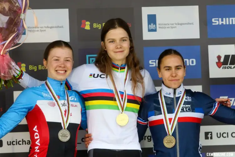 Ava Holmgren, Isabella Holmgren and Celia Gery. Junior Women, 2023 UCI Cyclocross World Championships, Hoogerheide. © B. Hazen / Cyclocross Magazine