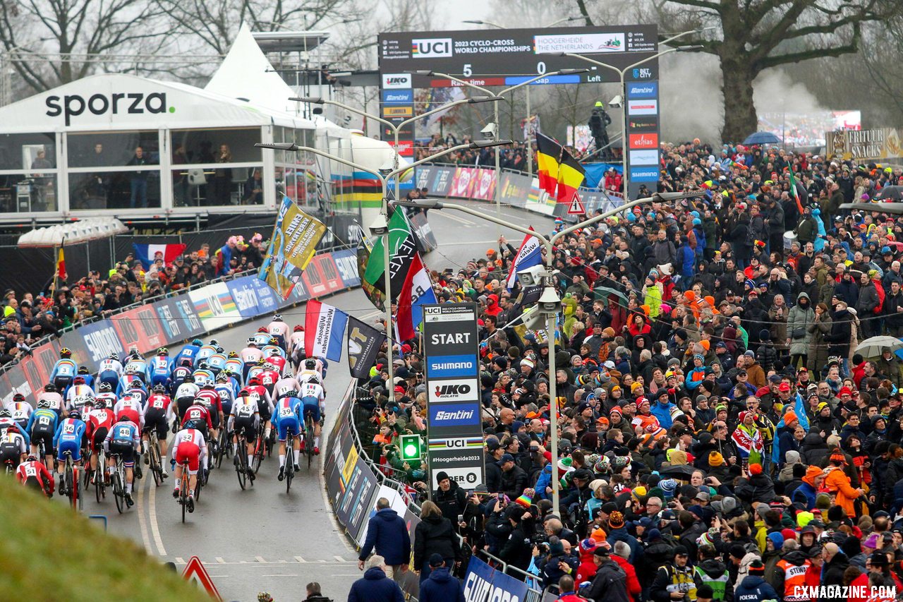 U23 Men, 2023 UCI Cyclocross World Championships, Hoogerheide. © B. Hazen / Cyclocross Magazine