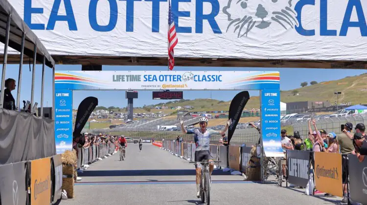 Swenson took the victory. Sea Otter Fuego XL, 2023 Life Time Grand Prix Race #1. © John Silva / Cyclocross Magazine