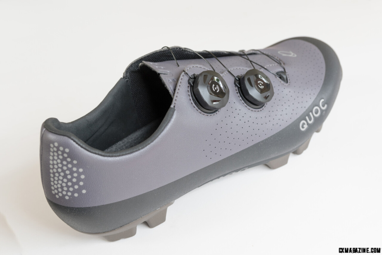 The Quoc GT XC shoe with one piece upper. The heel accent is reflective. © C.Lee/ Cyclocross Magazine