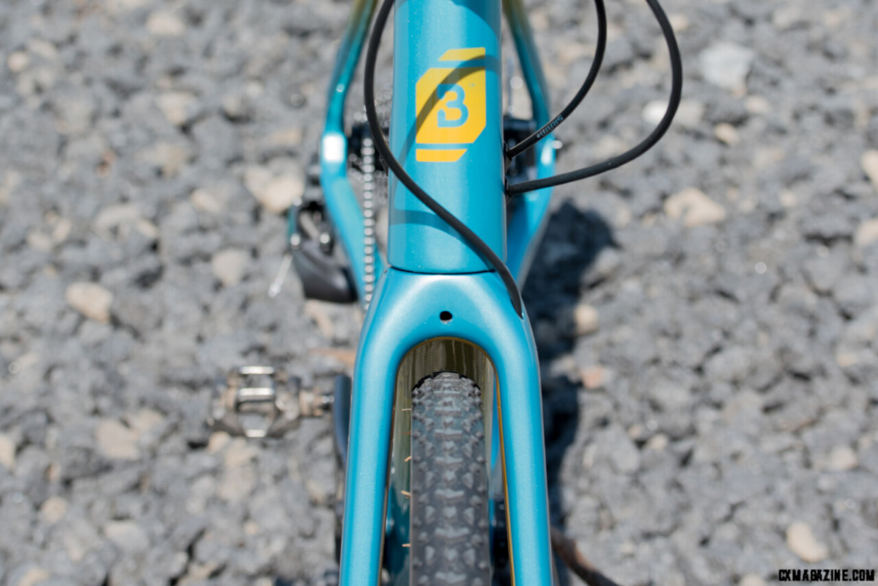 Tire clearance at the fork crown with a 34mm (measured) tire in place. © C.Lee/ Cyclocross Magazine