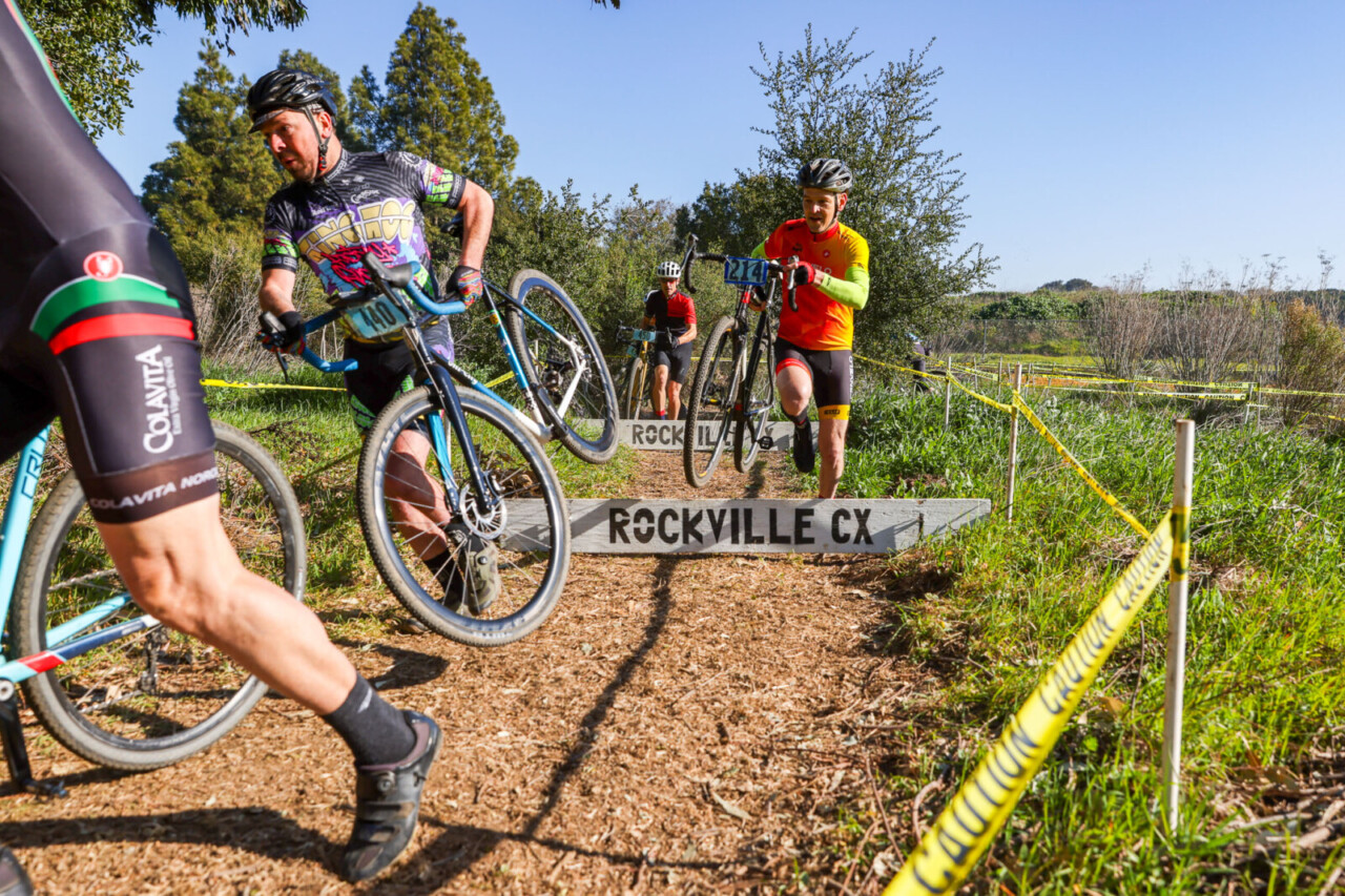 It's not always rainy and muddy at the Rockville Cyclocross Series in Fairfield, CA . © J. Silva / Cyclocross Magazine