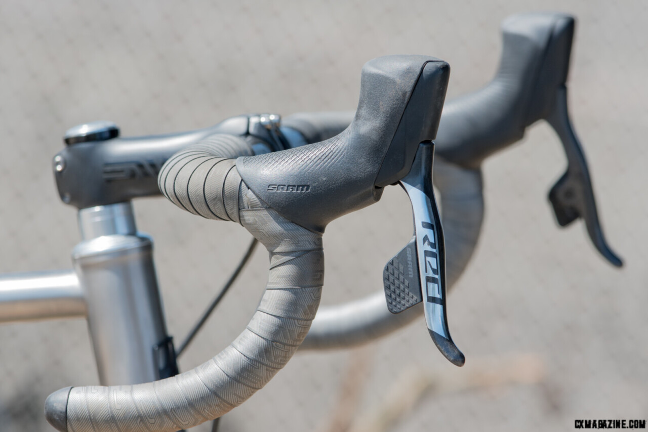 SRAM Red eTap AXS  levers EB-Red-D1
