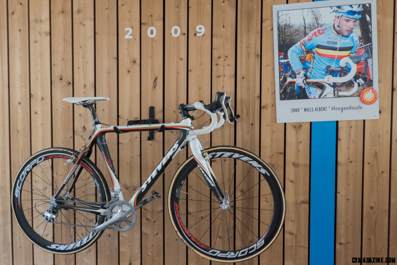 Stevens Carbon Cyclocross Team 46/42 with 12-28 10 -speed