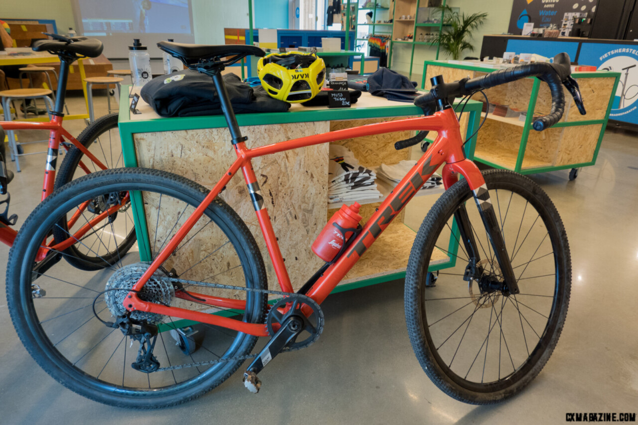 Aluminum TrekCheckpoint with SRAM Apex