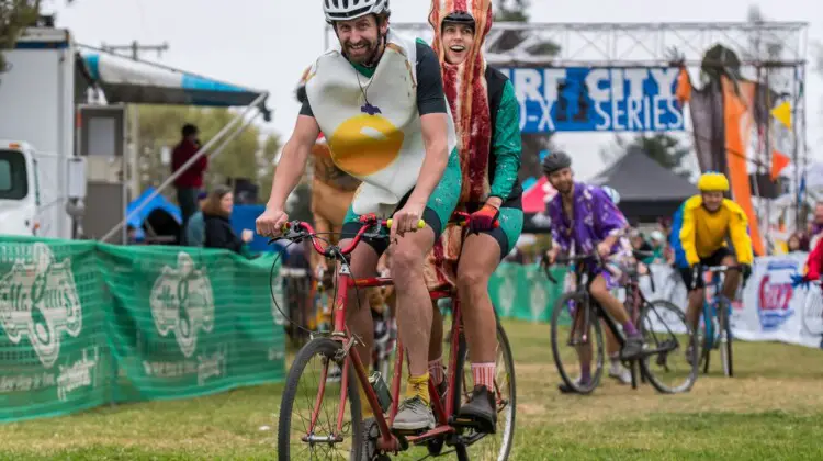 Egg and Bacon won a pie as one of the best costumes. 2017 Surf City Cyclocross © J. Vander Stucken / cxmagazine.com