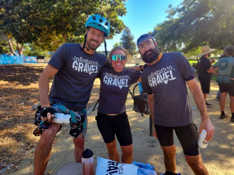 Happy finishers from Alto Velo, with their finisher shirts. The Roaring Mouse Infestation Gravel returns to Silicon Valley on September 26, 2026. © A. Yee / Cyclocross Magazine